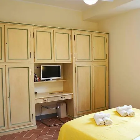 The Arches Apartment *